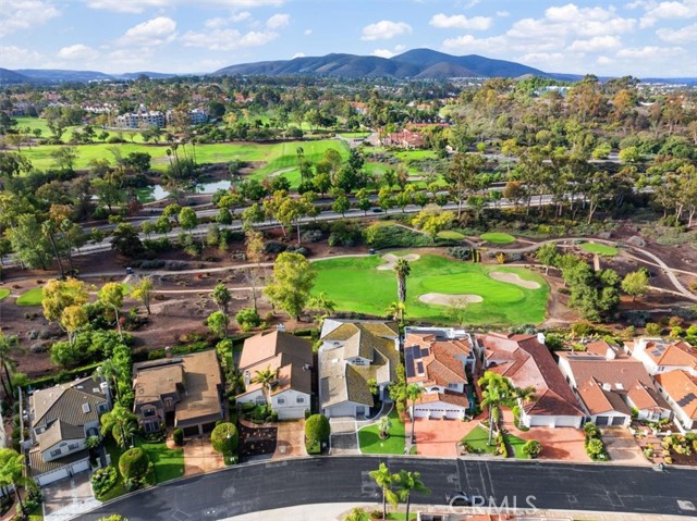 Detail Gallery Image 45 of 46 For 12325 Fairway Pointe, San Diego,  CA 92128 - 4 Beds | 3/1 Baths