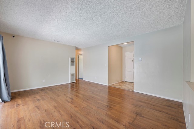 428 S Rosalinda Avenue, Azusa CA: https://media.crmls.org/medias/b534438b-4d81-47ae-a160-95080d20af17.jpg
