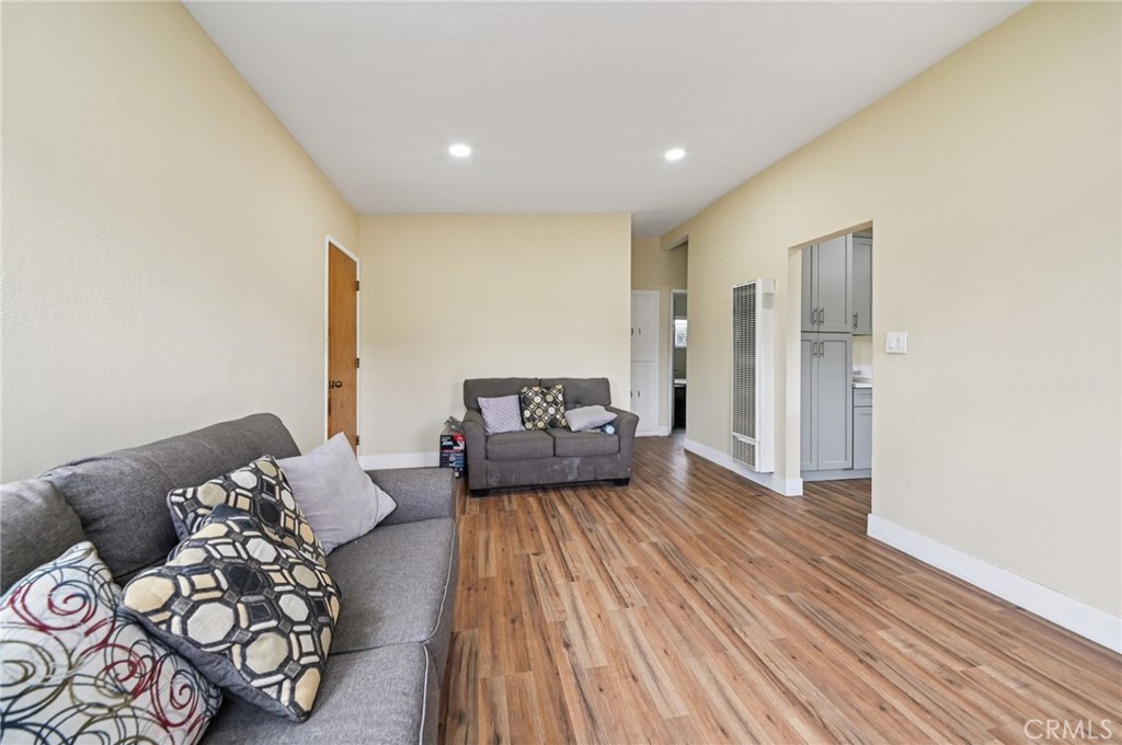 MLS #DW25183778 image #5