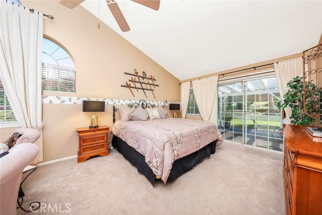 5618 Gardendale Lane, Palmdale CA: https://media.crmls.org/medias/b535317b-b2bc-4890-9235-c3329e4c8f17.jpg