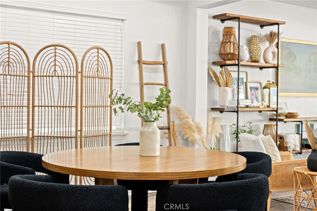 MLS #IV25241232 image #12