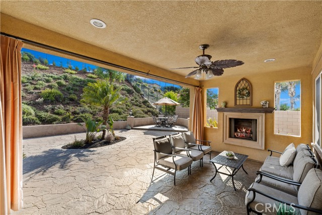 Detail Gallery Image 3 of 64 For 34595 Collier Falls Ct, Temecula,  CA 92592 - 5 Beds | 3/1 Baths