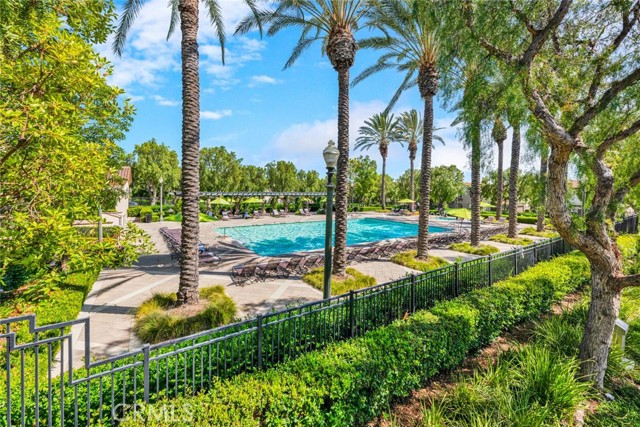 45 Modesto, Irvine CA: https://media.crmls.org/medias/b535dc85-df33-4834-b503-286b408a291d.jpg