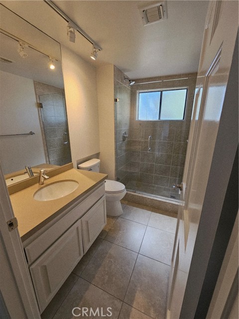 3622 Roberts View Place, Studio City CA: https://media.crmls.org/medias/b536ca07-ac05-4766-b625-0f185d9de95b.jpg
