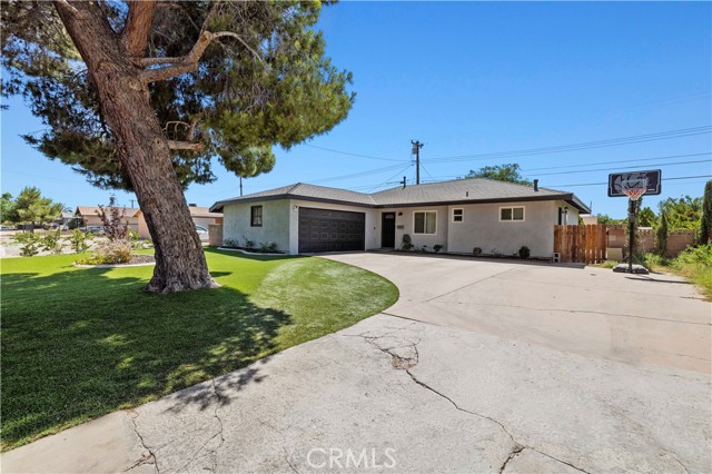 Detail Gallery Image 2 of 44 For 45423 Sancroft Ave, Lancaster,  CA 93535 - 4 Beds | 2 Baths