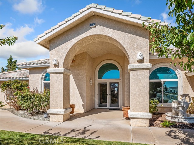 14526 Galleon Lane, Helendale CA: https://media.crmls.org/medias/b53770db-484f-484d-842f-37bca430ce4e.jpg