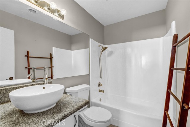 18620 Hatteras, 246 photo 26
