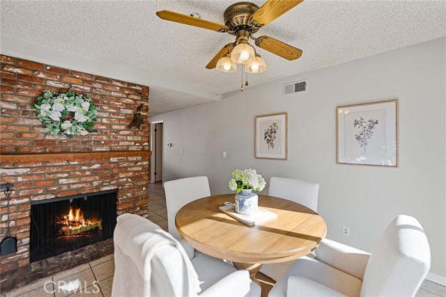 Detail Gallery Image 8 of 35 For 12162 Quartz, Garden Grove,  CA 92843 - 3 Beds | 2/1 Baths