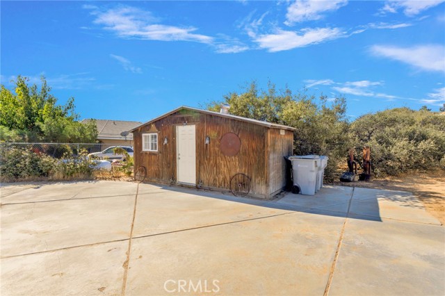 Detail Gallery Image 51 of 69 For 6297 Coleridge, Oak Hills,  CA 92344 - 7 Beds | 4 Baths