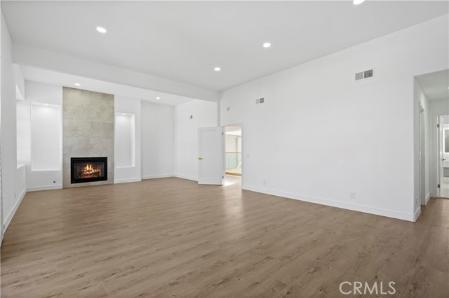 Detail Gallery Image 27 of 56 For 24215 Park Granada, Calabasas,  CA 91302 - 5 Beds | 5 Baths