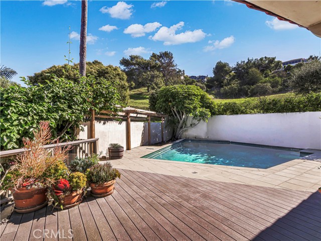 541 Palos Verdes Drive, Palos Verdes Estates, California 90274, 5 Bedrooms Bedrooms, ,4 BathroomsBathrooms,Residential,Sold,Palos Verdes,PV22022299