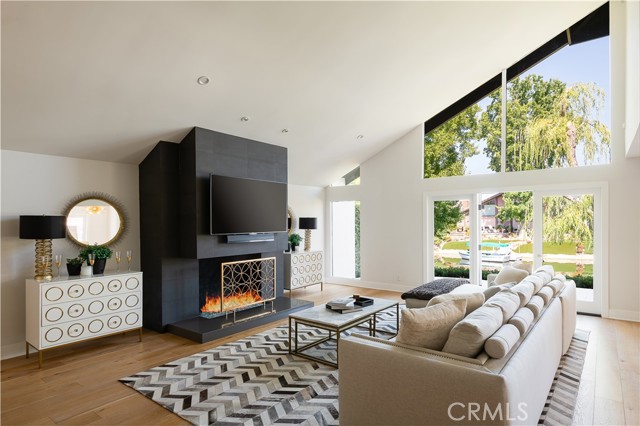 Detail Gallery Image 8 of 34 For 1465 Eastwind Cir, Westlake Village,  CA 91361 - 3 Beds | 2 Baths