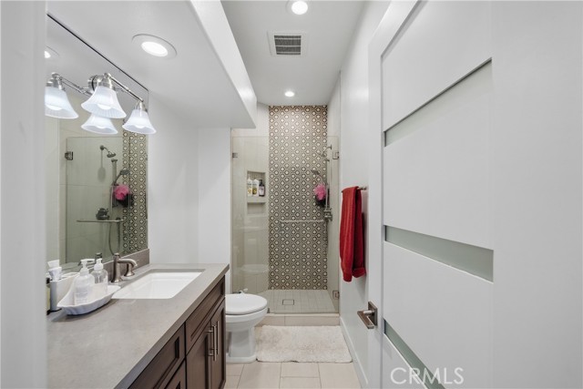 Detail Gallery Image 45 of 66 For 6771 Pimlico Cir, Huntington Beach,  CA 92648 - 4 Beds | 3/1 Baths