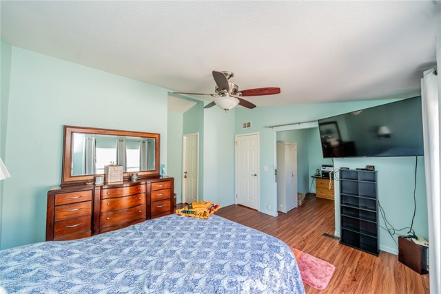 Detail Gallery Image 30 of 56 For 22241 Nisqually #74,  Apple Valley,  CA 92308 - 4 Beds | 2 Baths