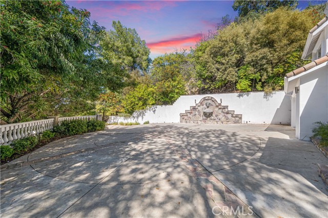 Detail Gallery Image 52 of 64 For 16221 Elisa Pl, Encino,  CA 91436 - 5 Beds | 5/1 Baths