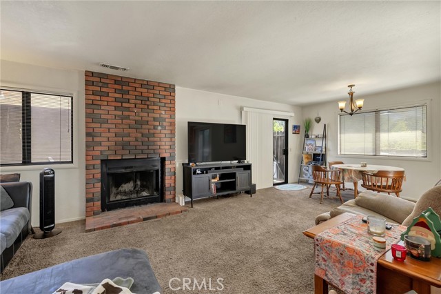 Detail Gallery Image 8 of 33 For 1 Segura Dr, Oroville,  CA 95966 - 3 Beds | 2/1 Baths