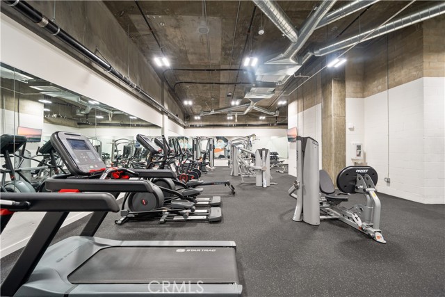 709 E Walnut Street, Pasadena CA: https://media.crmls.org/medias/b53a11e3-e882-44b5-8be6-b46dd8daba9d.jpg