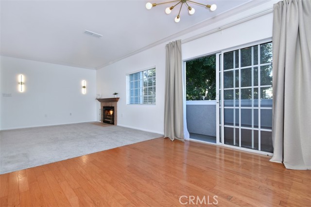 13030 Moorpark Street # 1, Studio City (los Angeles), California 91604, 2 Bedrooms Bedrooms, ,1 BathroomBathrooms,Residential Lease,For Rent,13030 Moorpark Street # 1,CRSR24234423