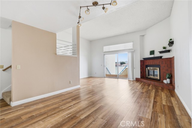 Detail Gallery Image 10 of 36 For 14530 Nautical Ln #2,  Helendale,  CA 92342 - 2 Beds | 2/1 Baths