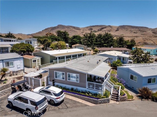 1625 Cass Avenue, Cayucos CA: https://media.crmls.org/medias/b53c1689-6f3f-4068-a988-015f801052a7.jpg