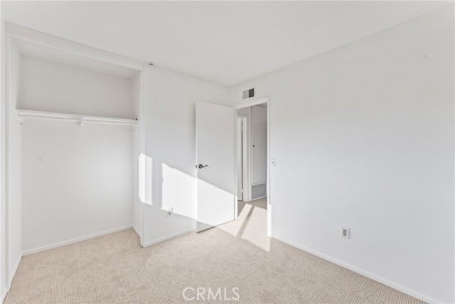 MLS #OC25265384 image #23