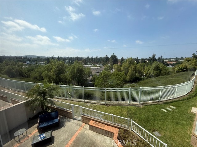 27321 Sahara Place, Laguna Niguel CA: https://media.crmls.org/medias/b53ca808-aa89-4efb-959c-daac77205298.jpg