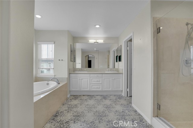 Detail Gallery Image 22 of 30 For 2889 Plaza Del Amo, Torrance,  CA 90503 - 3 Beds | 3 Baths