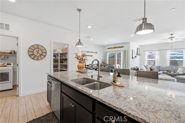 Detail Gallery Image 29 of 52 For 2587 W Heather, Hanford,  CA 93230 - 3 Beds | 2 Baths