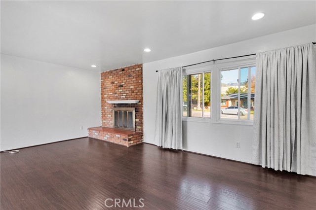 Detail Gallery Image 8 of 52 For 5728 Newbury Ave, San Bernardino,  CA 92404 - 3 Beds | 2 Baths