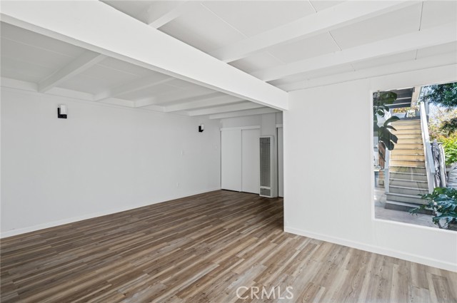 Detail Gallery Image 7 of 31 For 295 Wave St, Laguna Beach,  CA 92651 - 3 Beds | 3 Baths