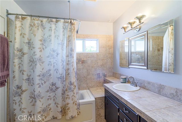 Detail Gallery Image 28 of 44 For 825 W Olive St, Corona,  CA 92882 - 3 Beds | 2 Baths