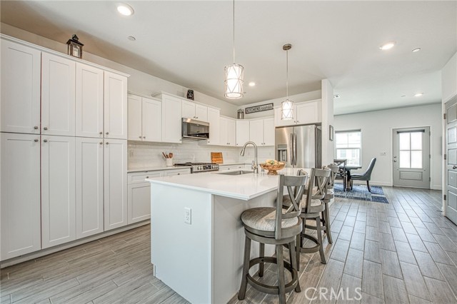 Detail Gallery Image 12 of 46 For 1817 N Phillip, Clovis,  CA 93619 - 5 Beds | 3/1 Baths