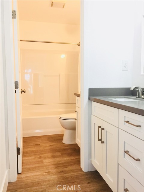 1837 Fruitvale Avenue, South El Monte CA: https://media.crmls.org/medias/b541f9e8-2991-40e9-837f-44382fe63a40.jpg