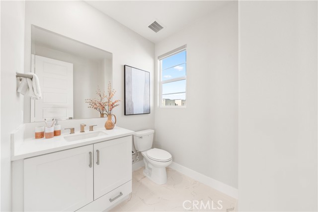 Detail Gallery Image 42 of 59 For 105 Chorus, Irvine,  CA 92618 - 4 Beds | 3/2 Baths