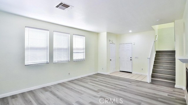 14412 Moon Valley Street, Victorville CA: https://media.crmls.org/medias/b54289f3-7b01-4a51-8189-20e4e770758a.jpg