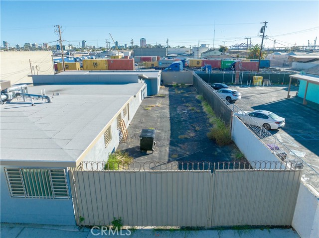 Image 2 for 820 W Esther St, Long Beach, CA 90813