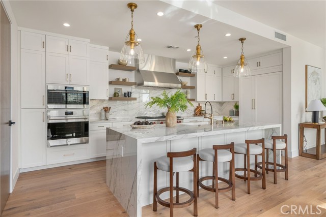 Detail Gallery Image 7 of 40 For 4261 Uptown Newport Drive #1,  Newport Beach,  CA 92660 - 3 Beds | 2/1 Baths