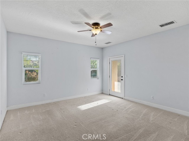 17795 Sunburst Road, Victorville CA: https://media.crmls.org/medias/b543dd38-3171-4c3f-adc9-abc3995a274b.jpg