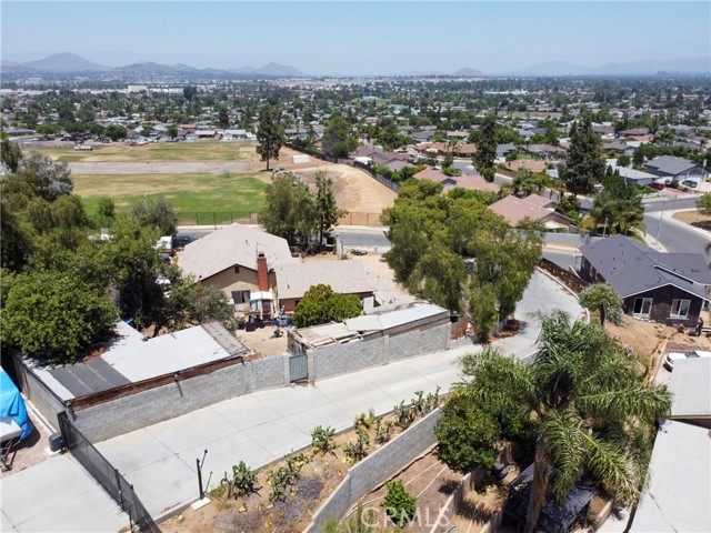 Image 19 of 21 For 4760 Crest Avenue