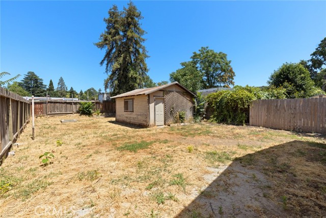 1135 Oakdale Street, Chico CA: https://media.crmls.org/medias/b543f46e-8771-4dfc-ab4a-bc3a70aae1bc.jpg