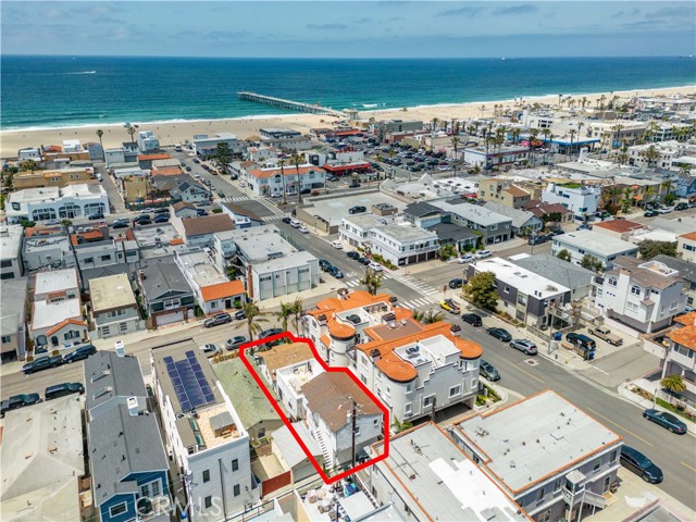 934 Manhattan Avenue, Hermosa Beach, California 90254, 4 Bedrooms Bedrooms, ,3 BathroomsBathrooms,Residential,For Sale,Manhattan,SB23080875