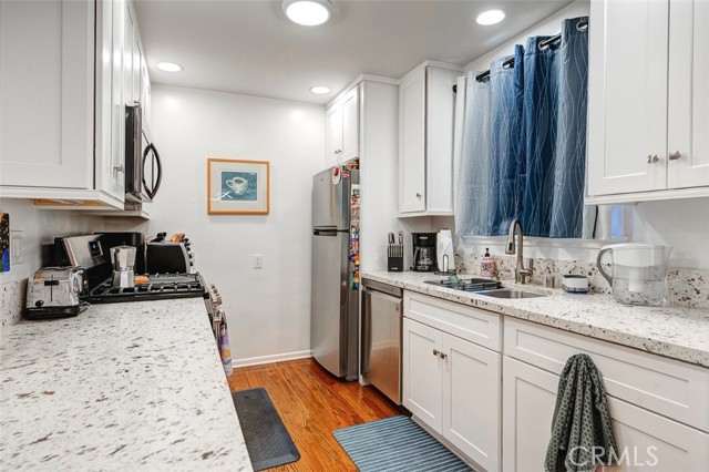 1513 1517 HUNTINGTON Drive, South Pasadena CA: https://media.crmls.org/medias/b54476fe-b946-46e0-828f-d383ab71f53a.jpg