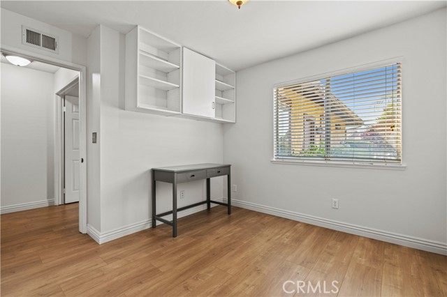 Detail Gallery Image 23 of 41 For 25610 Palma Alta Dr, Valencia,  CA 91355 - 3 Beds | 2 Baths