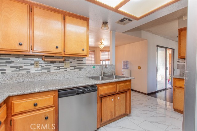 7944 Arrowhead Lake Road, Hesperia, CA, 92345 7944 Arrowhead Lake Road, Hesperia, CA, 92345