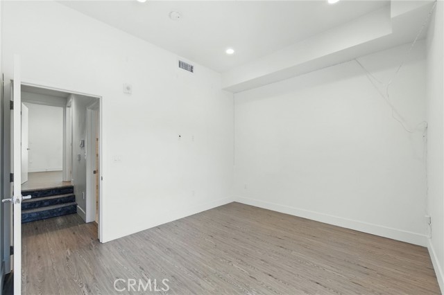 Detail Gallery Image 24 of 43 For 4461 Tujunga Ave #102,  Studio City,  CA 91602 - 3 Beds | 2/1 Baths