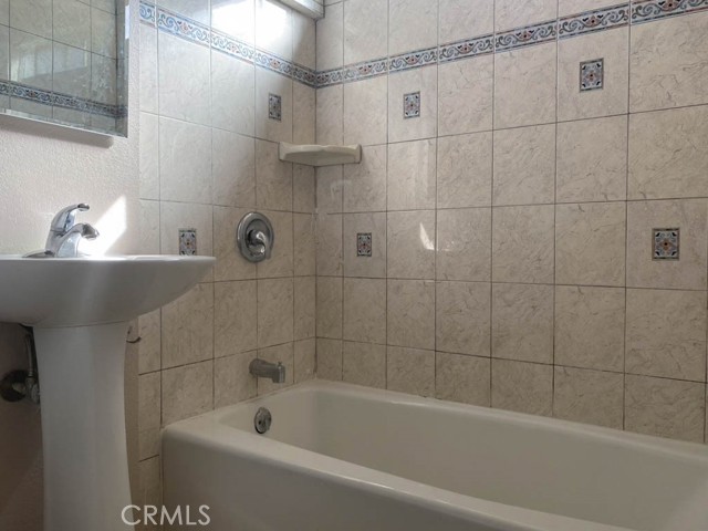 Detail Gallery Image 17 of 36 For 1428 E 59th St, Long Beach,  CA 90805 - – Beds | – Baths