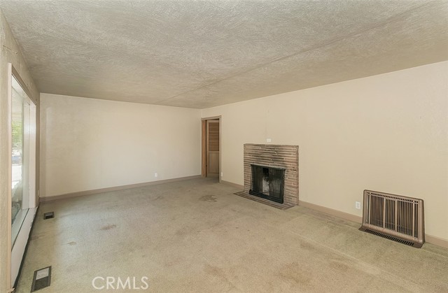 1341 N Fancher Avenue, Fresno, California 93737, 3 Bedrooms Bedrooms, ,1 BathroomBathrooms,Residential,For Sale,1341 N Fancher Avenue,CRFR24216536