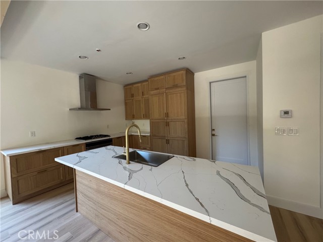 216 Leonard Lane, Big Bear CA: https://media.crmls.org/medias/b54804cf-ab68-45a9-9a64-ecc777f160f5.jpg
