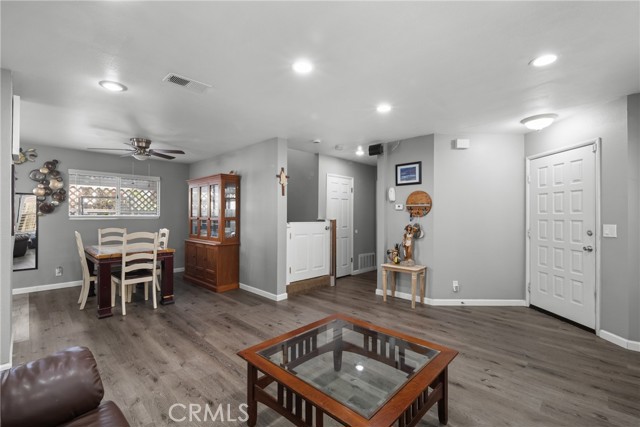 Detail Gallery Image 21 of 37 For 2149 Calle Serena, Santa Maria,  CA 93455 - 3 Beds | 3 Baths