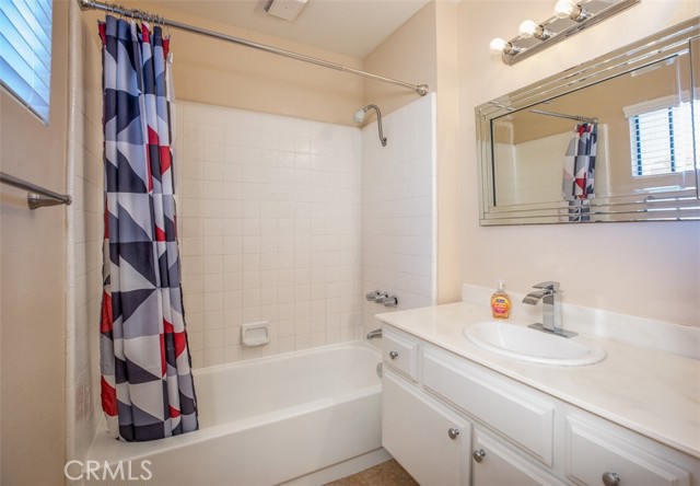 35 Bawley Street, Laguna Niguel CA: https://media.crmls.org/medias/b548576c-717c-4879-b9d4-adbeff024d45.jpg